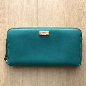 Kate Spade Newbury Lane Wallet